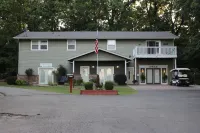 Candlewyck Cove Resort