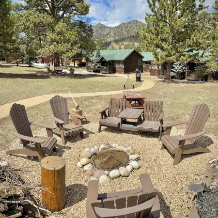 Mountain Shadows Resort