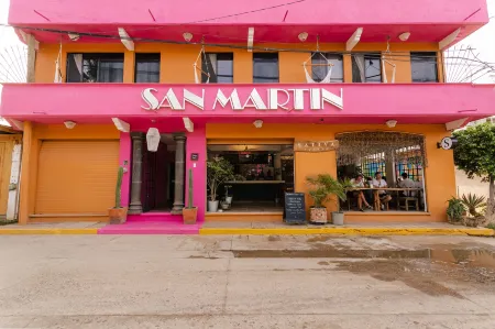 Hotel San Martin la Punta Отели в г. Брисас де Сикатела