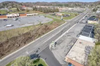 Nice house,Walking distance from Casino (2 Blocks)