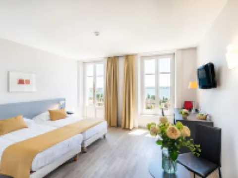 Hôtel Alpes & Lac Hotels in Neuenburg
