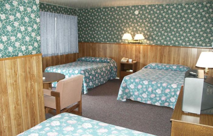 Bridgeport Inn