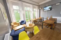 YHA Bath - breakfast