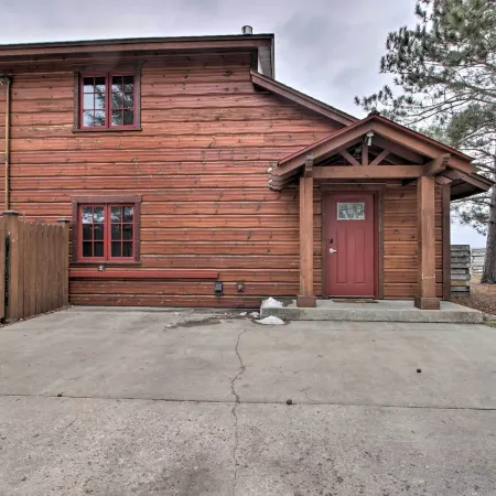 Pelican Lake Retreat w/ Fire Pit, Dock & Grill!