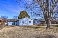 Dog-Friendly Bartlesville Retreat w/ Yard! - 3-Star