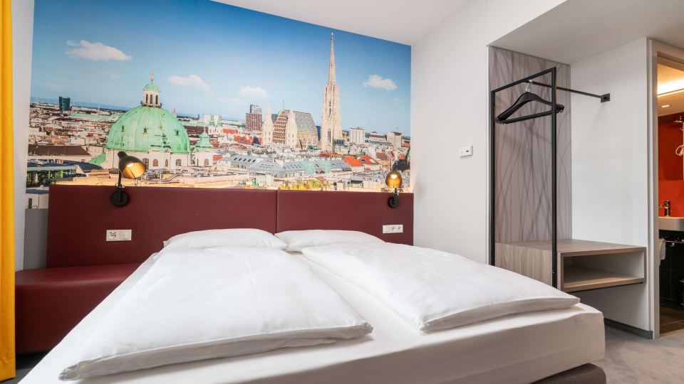 Campanile Vienna South