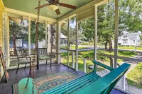 'Moon Pie Cottage' Near Downtown Ocean Springs! - Beach