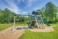 Mtn & Lake Views: Serene Wintergreen Resort Escape - 3 tähden