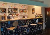 Ibis Moulins Sud Hotel a Neuvy