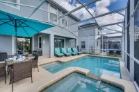 Chic Villa w/ Resort Perks ~ 10 Mi to Disney! - Villas