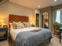 The Northey Arms Hotels in Box