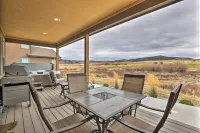 3 Mi to Granby Ranch: Home w/ Hot Tub & Mtn Views! - WiFi