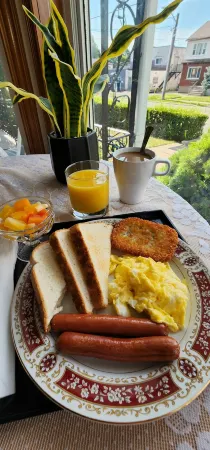 Anna's Bed & Breakfast Отели в г. Ниагара Риджинал Мунисипалити