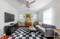 Remodeled 1920s Bungalow and Retro Casita, Hammock Hotels in Mesa