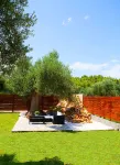 Salonikiou Beach Apartments & Villas