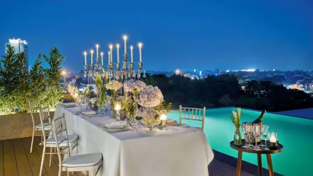 Anantara Chiang Mai Serviced Suites Отели рядом с достопримечательностью «Huaykaew Road»