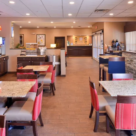 Comfort Inn & Suites Fayetteville-University Area
