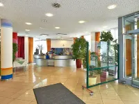 Hotel Kolping Wien Zentral Отели рядом с достопримечательностью «Рынок Нашмаркт»