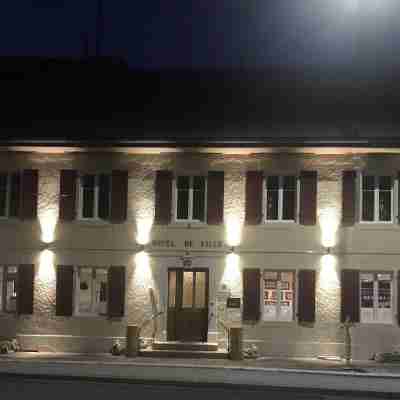 Hôtel de Ville Hotel Exterior