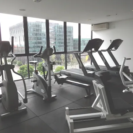 AKOM AT Docklands Отели в г. Доклендс