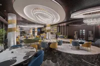 Adams Beach Hotel & Spa