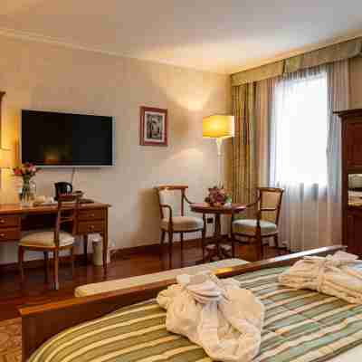 Hotel Roxy Plaza Rooms