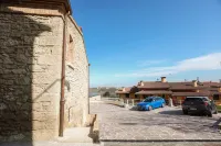Antica Colombaia - parking