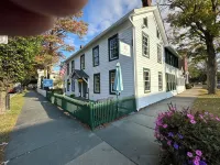 John H Wallace House فنادق في Milford