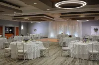 Courtyard Springfield Downtown Hotels in Springfield