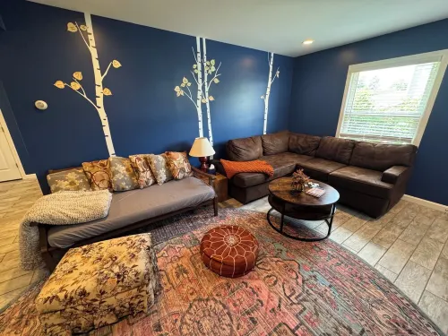 Charming 2-bedroom apartment in superb Bennington with WiFi