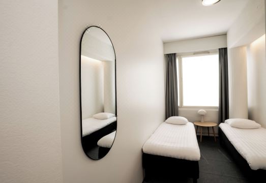 오메나 호텔 객실