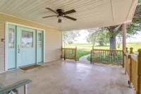 Charming Kaw Lake Country Home w/ Game Room! - 2 étoiles