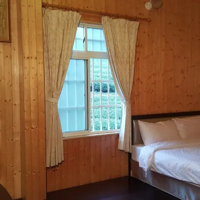 Capstone Zhao Ming Yuan Bed and Breakfast 星空童話木屋周辺のホテル