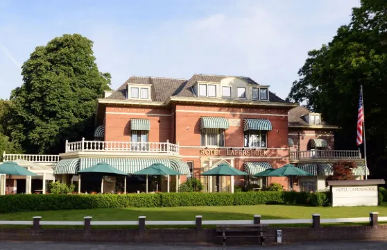 蘭佩夏克阿倫那帕阿姆拉酒店