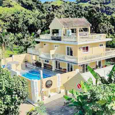 Dive Batanes Lodge and Restaurant Hotel Exterior