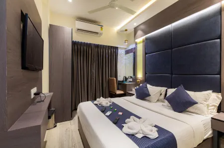 Horizon Inn Near Exhibition Center Отели рядом с достопримечательностью «Madh Island»