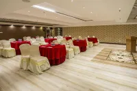 The Capital Hotel Hotels in Ґунтур