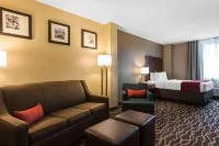 Comfort Suites Tampa Airport North Hotel di Citrus Park