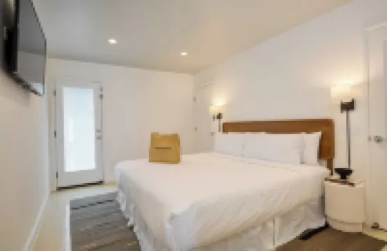 Quinta Green by AvantStay Modern Home w Pool Spa Golf Course