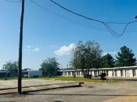 Holiday Motel Hotels in Springhill