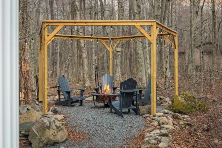 Arrowhead Lake Access Pool Fire Pit Near Ski Resorts Oswayo by AvantStay