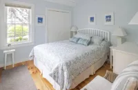 Cape Cod Cottage steps from Private Beach