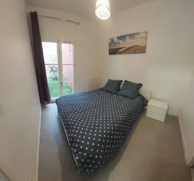 2 room apartment with garden