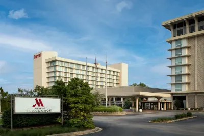 Marriott St. Louis Airport Các khách sạn gần Redbirds Sport Cafe
