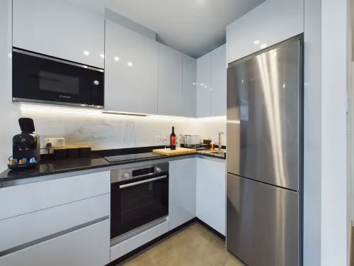 E1 Spacious Studios, Sea and Beach Views, High Floor - Pemandangan Pantai