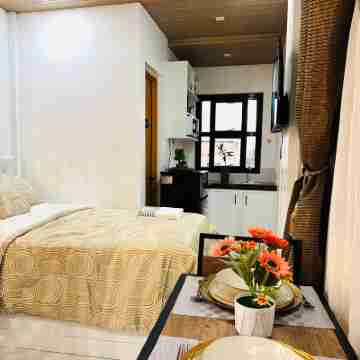 Cozy Naga Escape with WIFI & Netflix, Free Parking Rooms