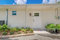 Cozy Ocala Retreat w/ Pool, Screened Lanai! - بيت ضيافة
