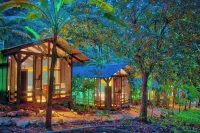 Jungles Edge Hotel, Jiu Jitsu, Muay Thai Retreat Center