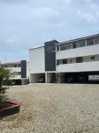 Full, Spacious Duplex Apartment Walking Distance to the Beach!!! Hotels in 