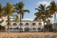 Hotel Albemarle Hotels near Poza Redonda